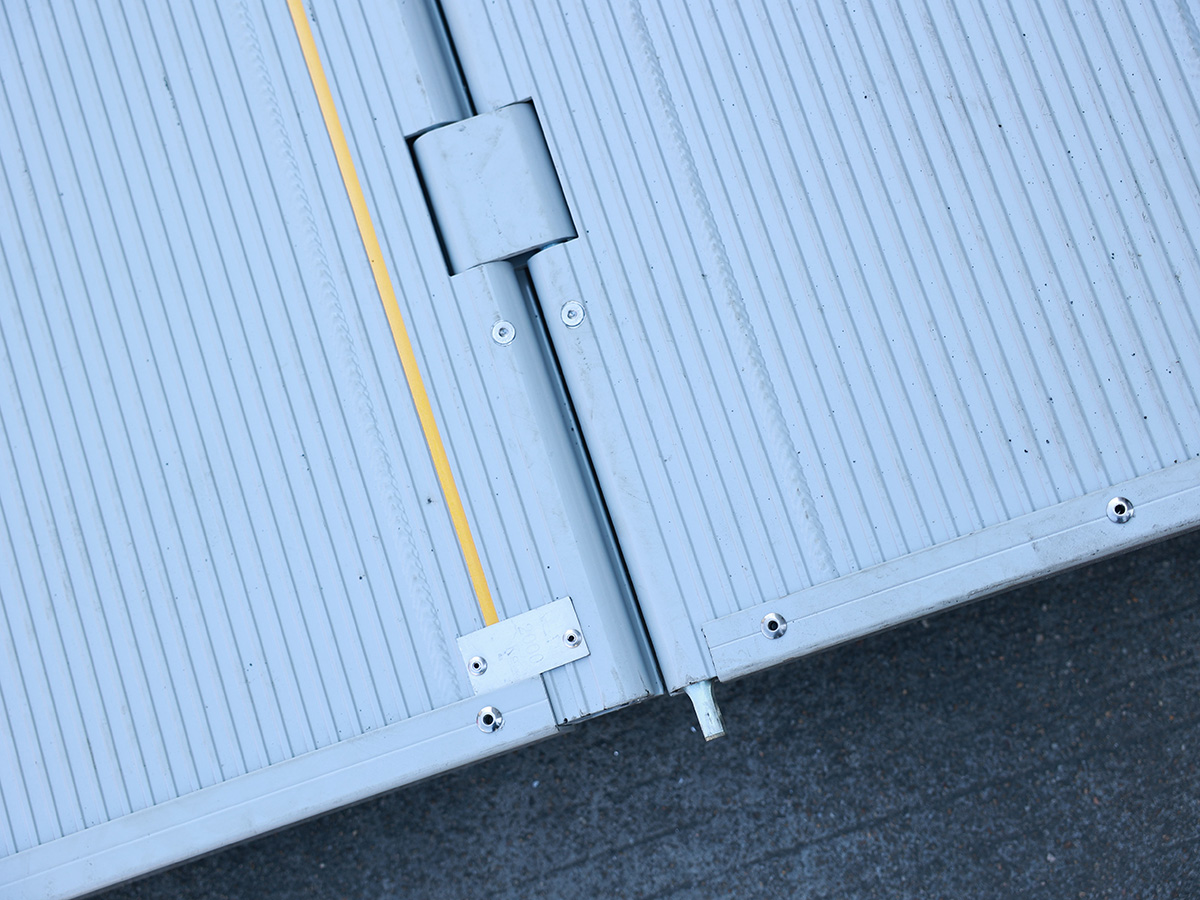 Why Cadro Hydraulic Tail Lifts Are The Best Choice for Your Truck