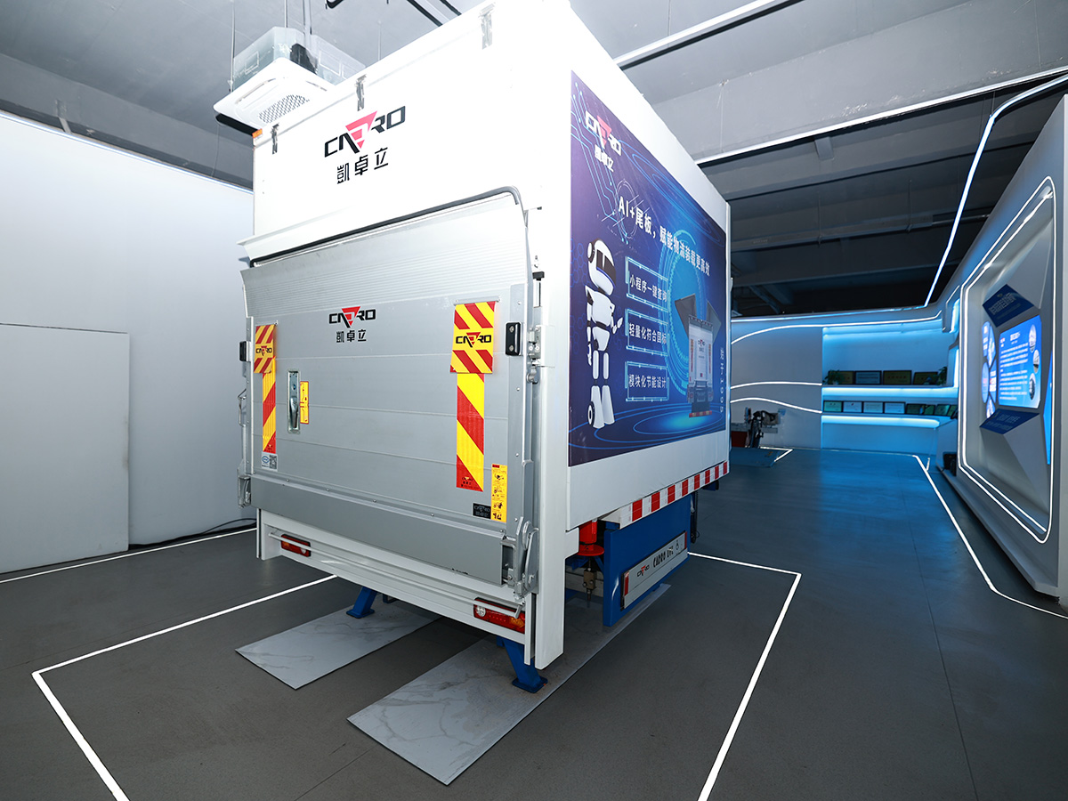 How To Choose A Lift Gate for Hazardous Material Transport