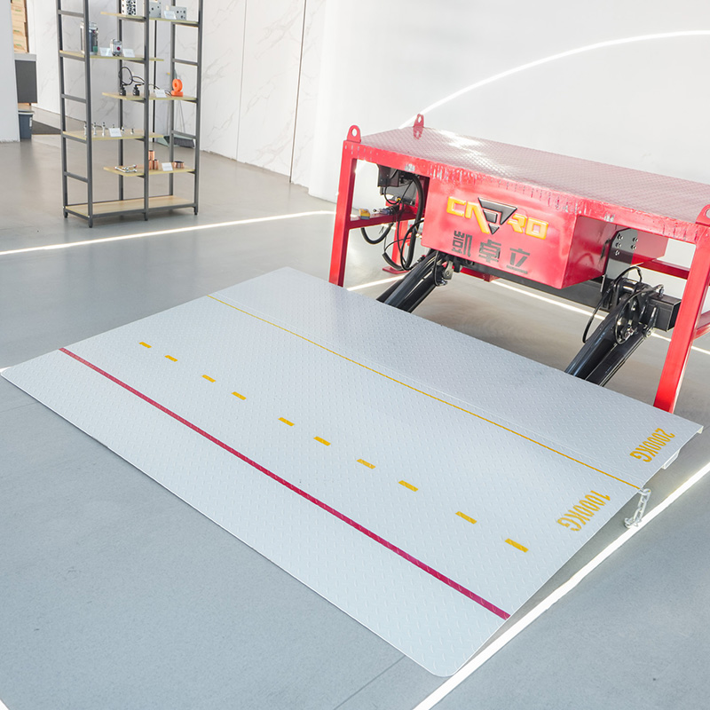 Lightweight Tail Lift