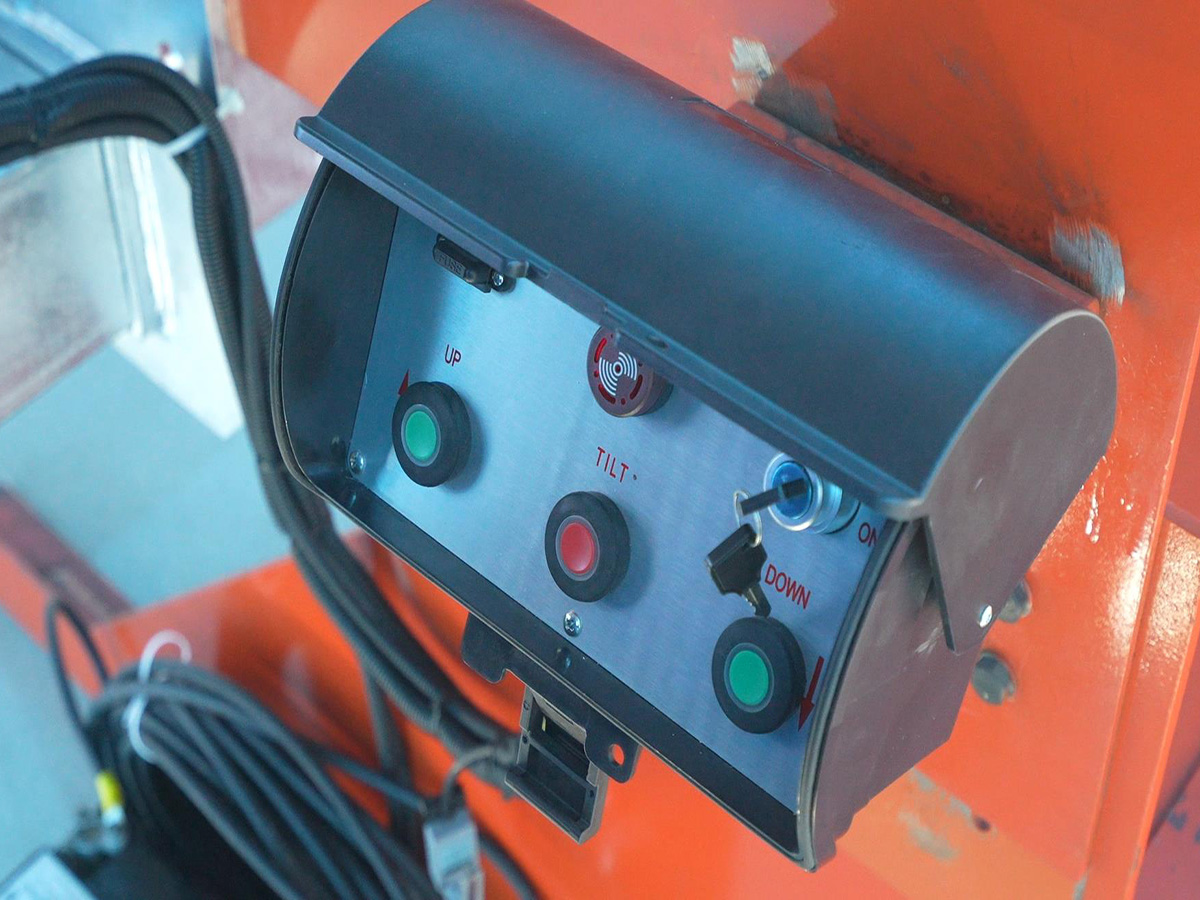 Low-Temperature Tail Lift