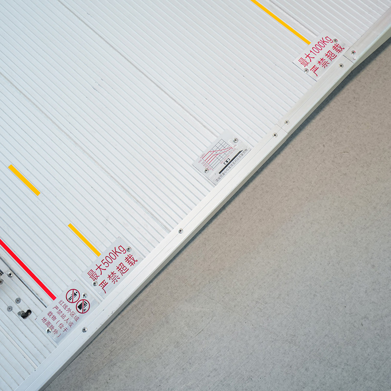 Anti-Corrosion Tail Lift